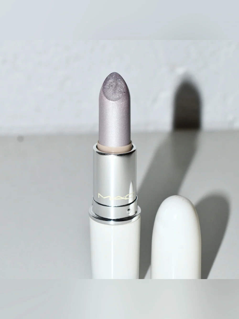 MAC Cosmetics Lipstick *ELOQUENT AIR* Limited Ed. 2011 Glitter & Ice Collection
